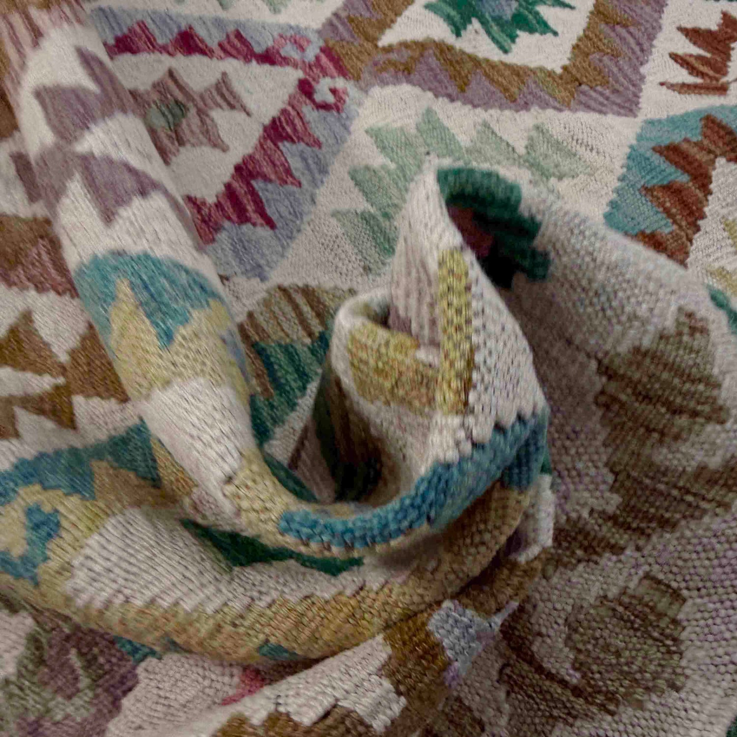 Multi Color ful Flat-Weave Wool Kilim 5' 11" x 7' 7" ft / 180 x 232 cm - No. R37934