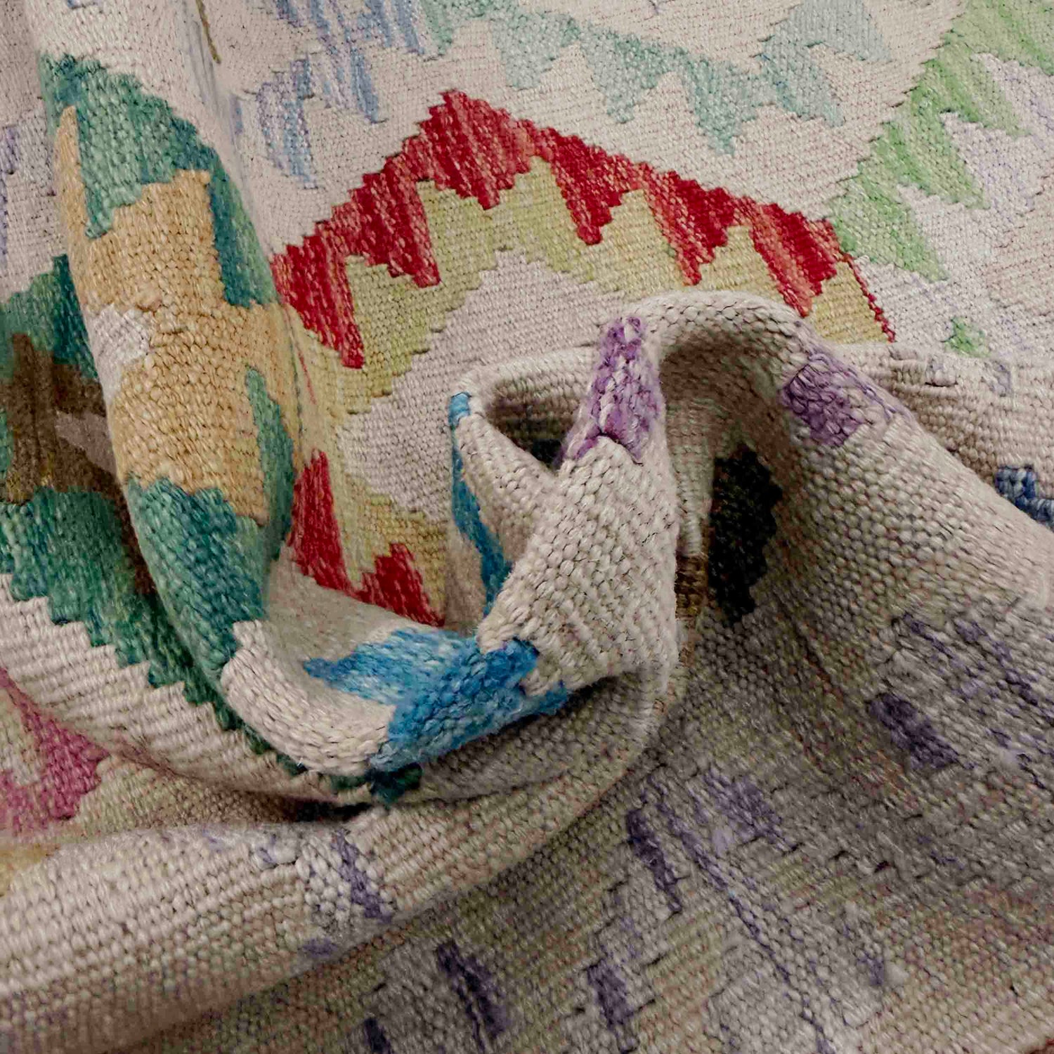 Handmade Vegetable Kilim 5' 7" x 8' 1" ft / 171 x 247 cm - No. R37957