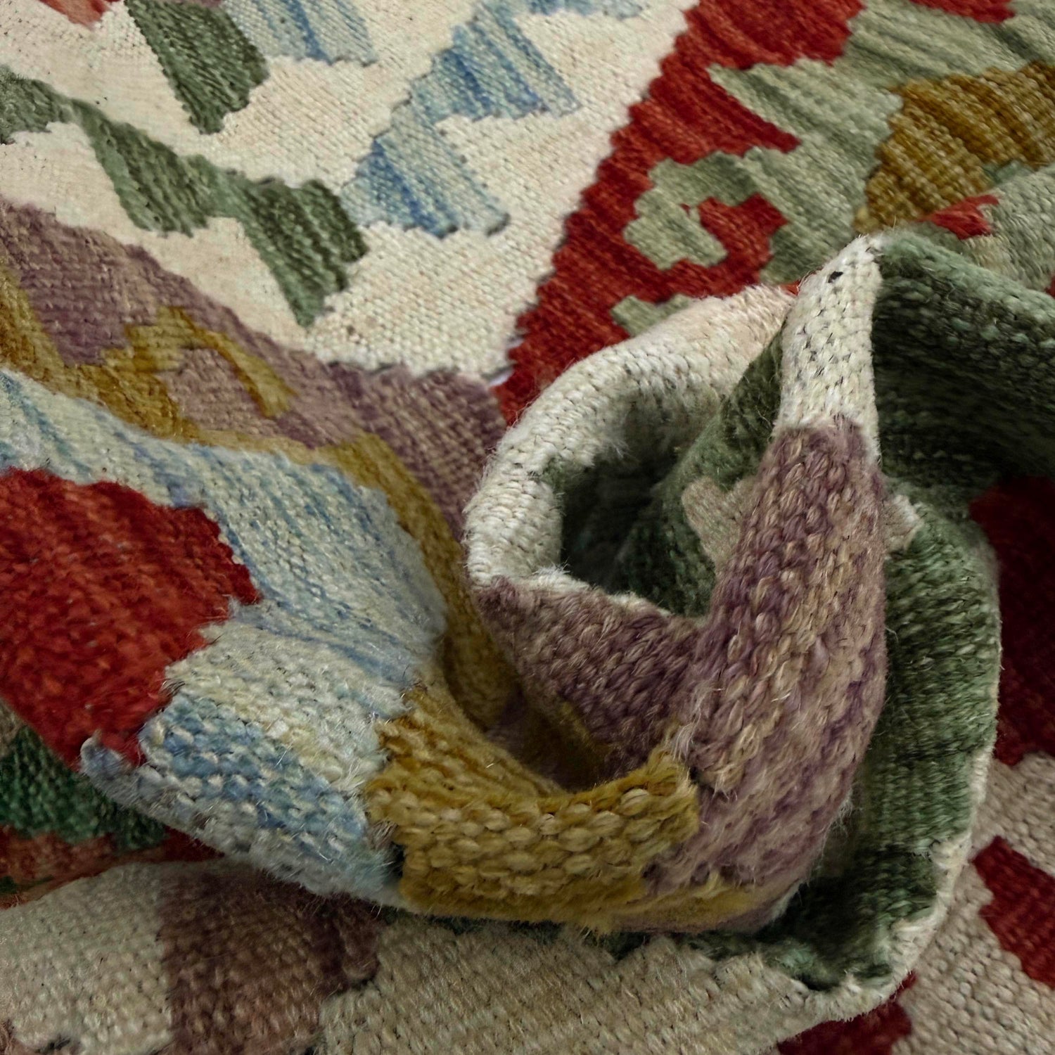 Handmade Afghan Vegetable Kilim 2' 5" x 4' 1" ft / 74 x 124 cm - No. R38018