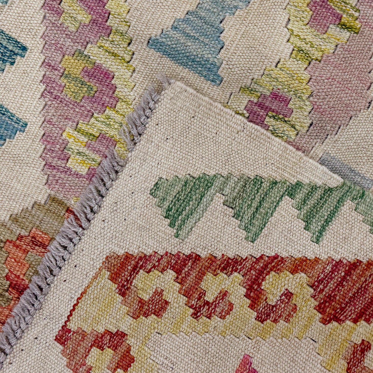 Hand Woven Wool Kelim 4' 11" x 6' 6" ft / 149 x 197 cm - No. R38294