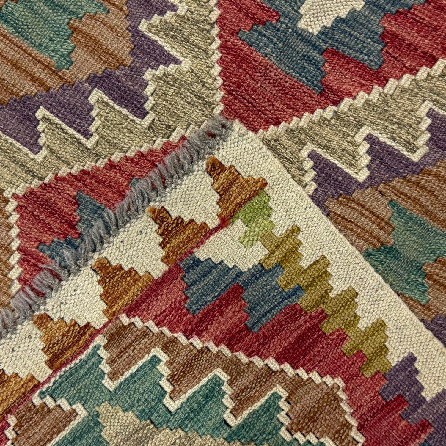 Hand Knotted Flatweave Kilim 2' 10" x 4' 4" ft / 86 x 132 cm - No. R38308