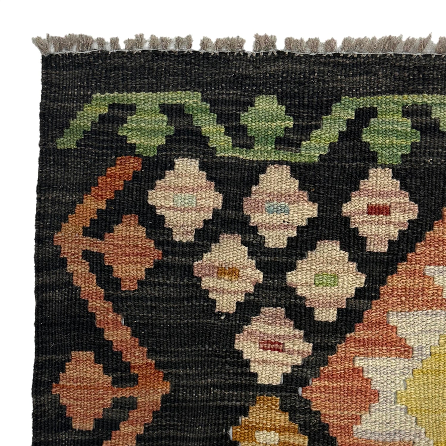 Medium Size Chobi Kilim 4' 9" x 6' 0" ft / 145 x 183 cm - No. R38349