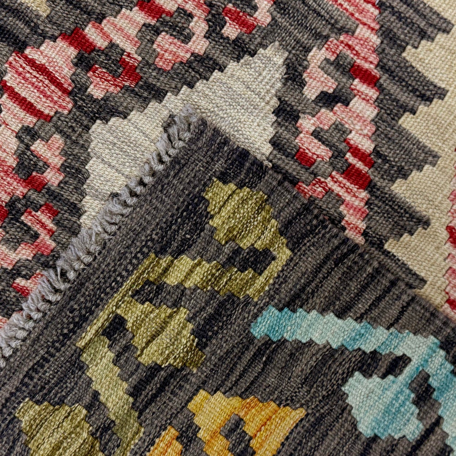 Hand Knotted Flatweave Kilim 4' 10" x 6' 8" ft / 147 x 203 cm - No. R38364