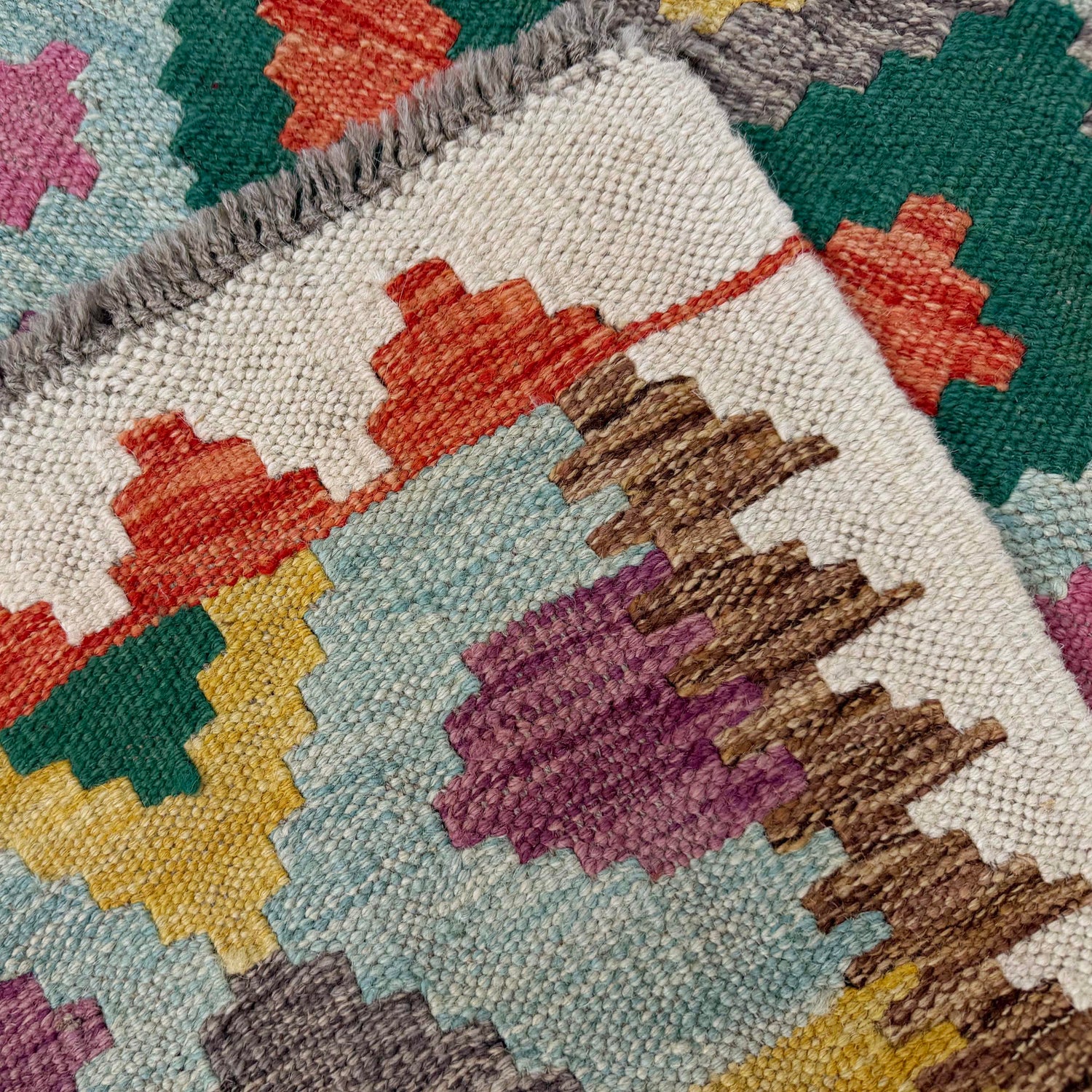 Handmade Vegetable Kilim 2' 5" x 3' 10" ft / 74 x 117 cm - No. R38616