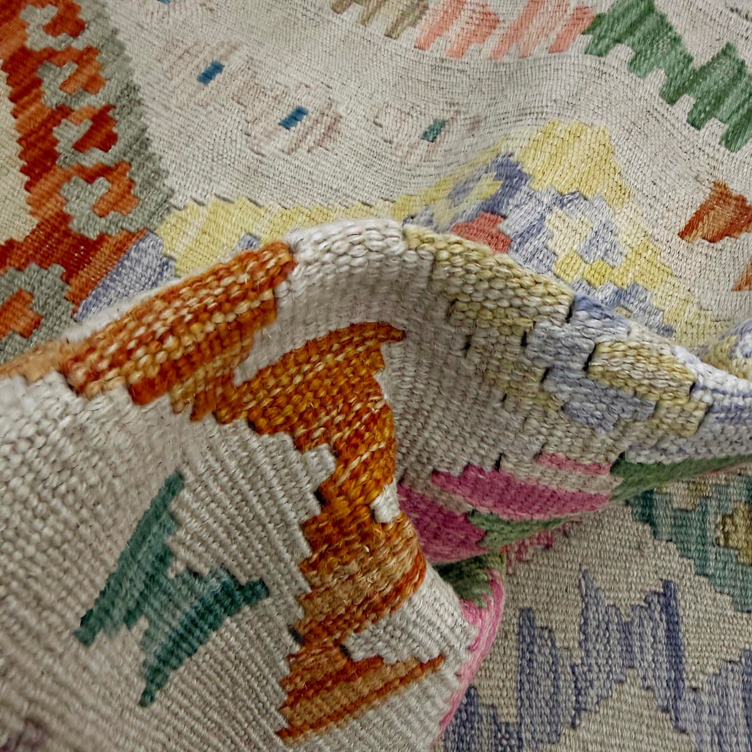 Hand Woven Wool Kelim Runner 1' 10" x 5' 8" ft / 56 x 173 cm - No. R38653