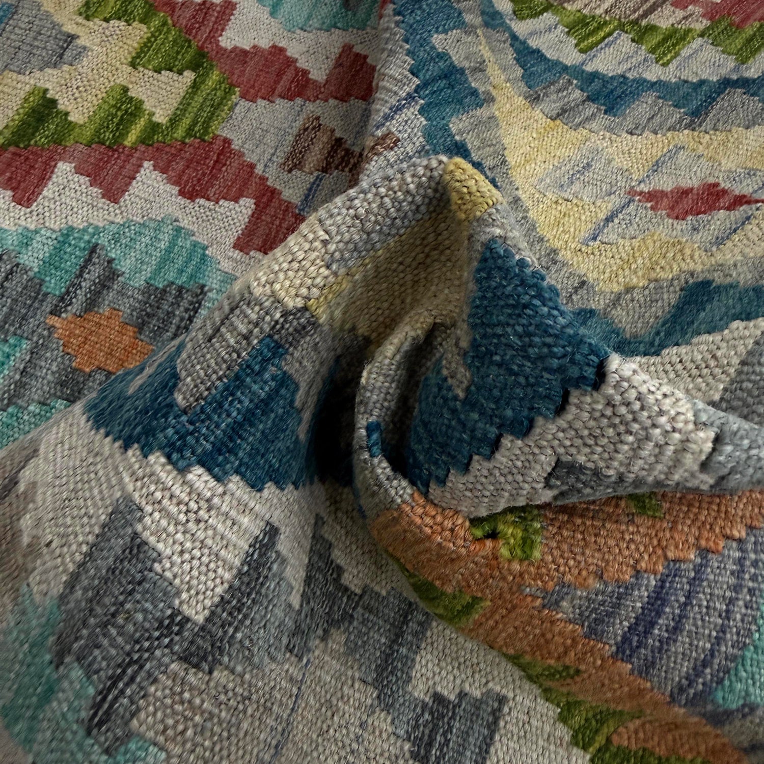 Hand Woven Wool Kelim Runner 2' 7" x 9' 11" ft / 78 x 301 cm - No. R38675
