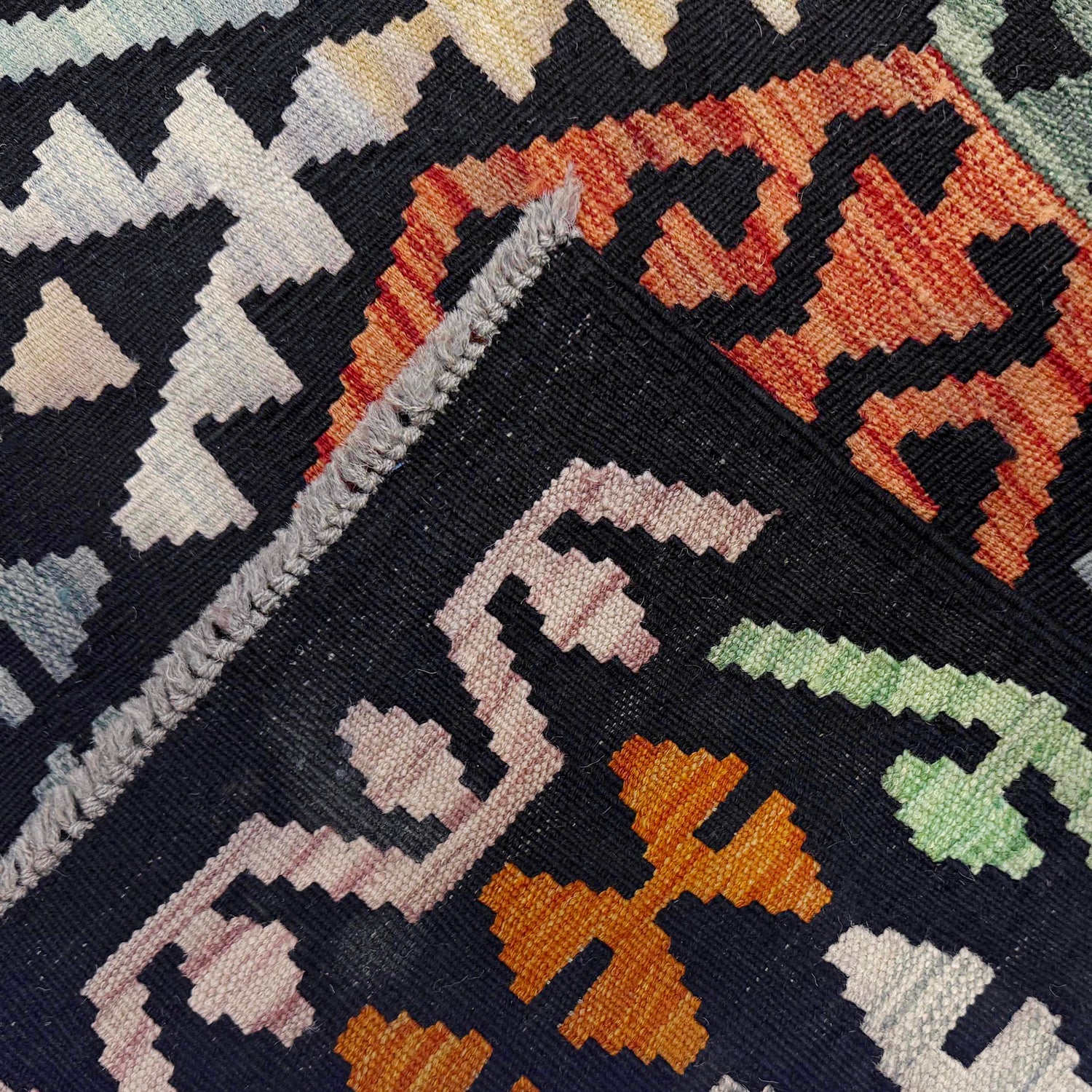 Hand Knotted Flatweave Kilim 6' 9" x 9' 9" ft / 205 x 297 cm - No. R38702