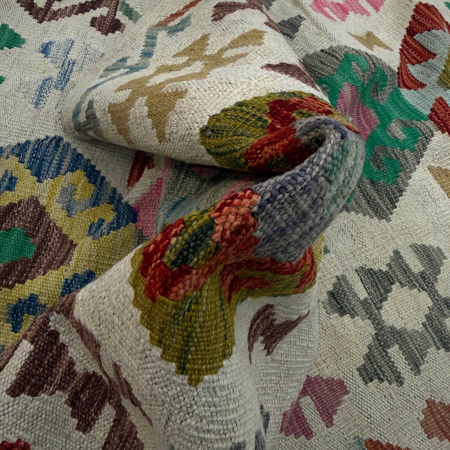 Long Chobi Kilim Runner 2' 9" x 9' 7" ft / 83 x 292 cm - No. R38707