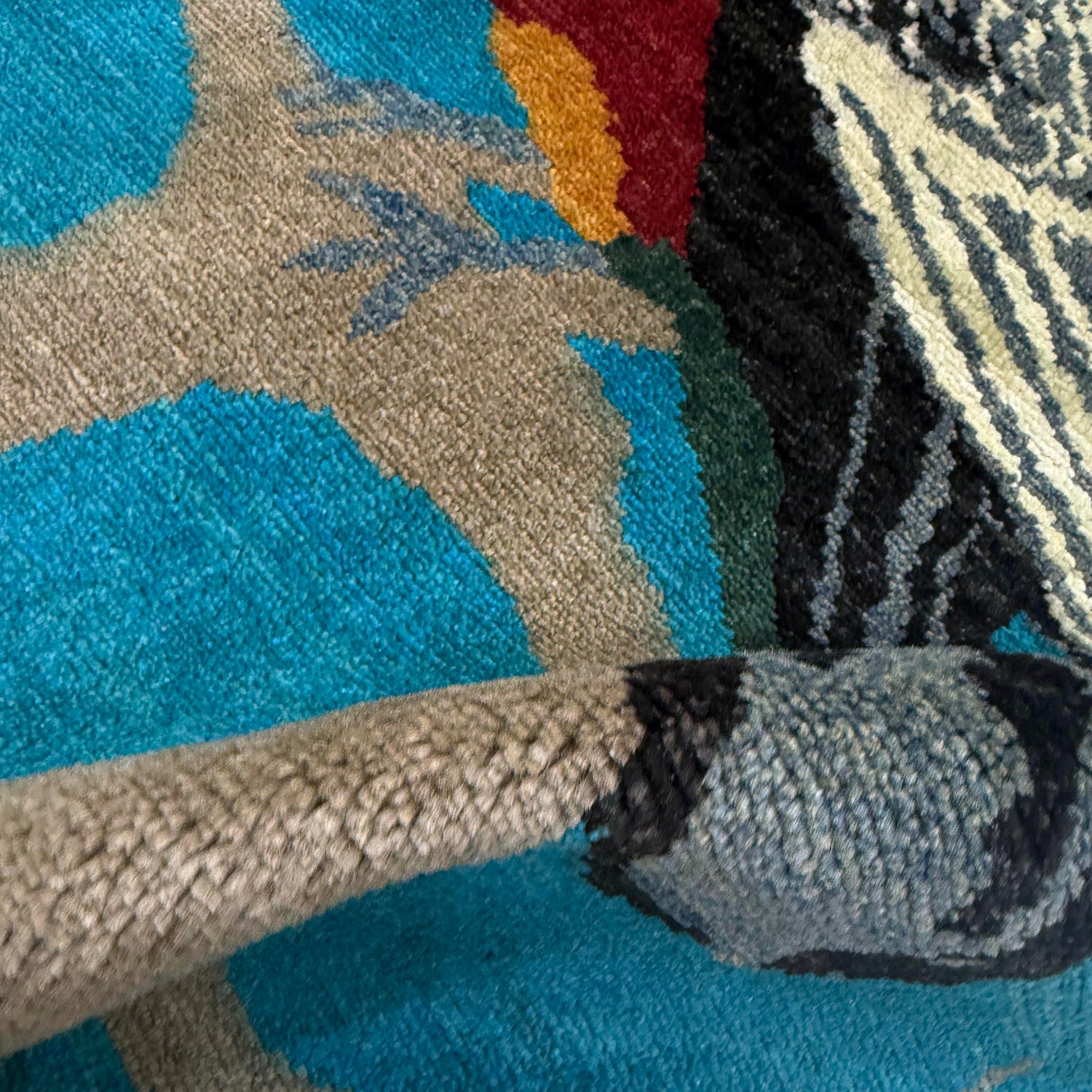 Hand Knotted Birds Pictorial Area Rug 3' 3" x 4' 9" ft / 99 x 145 cm - No. R38793