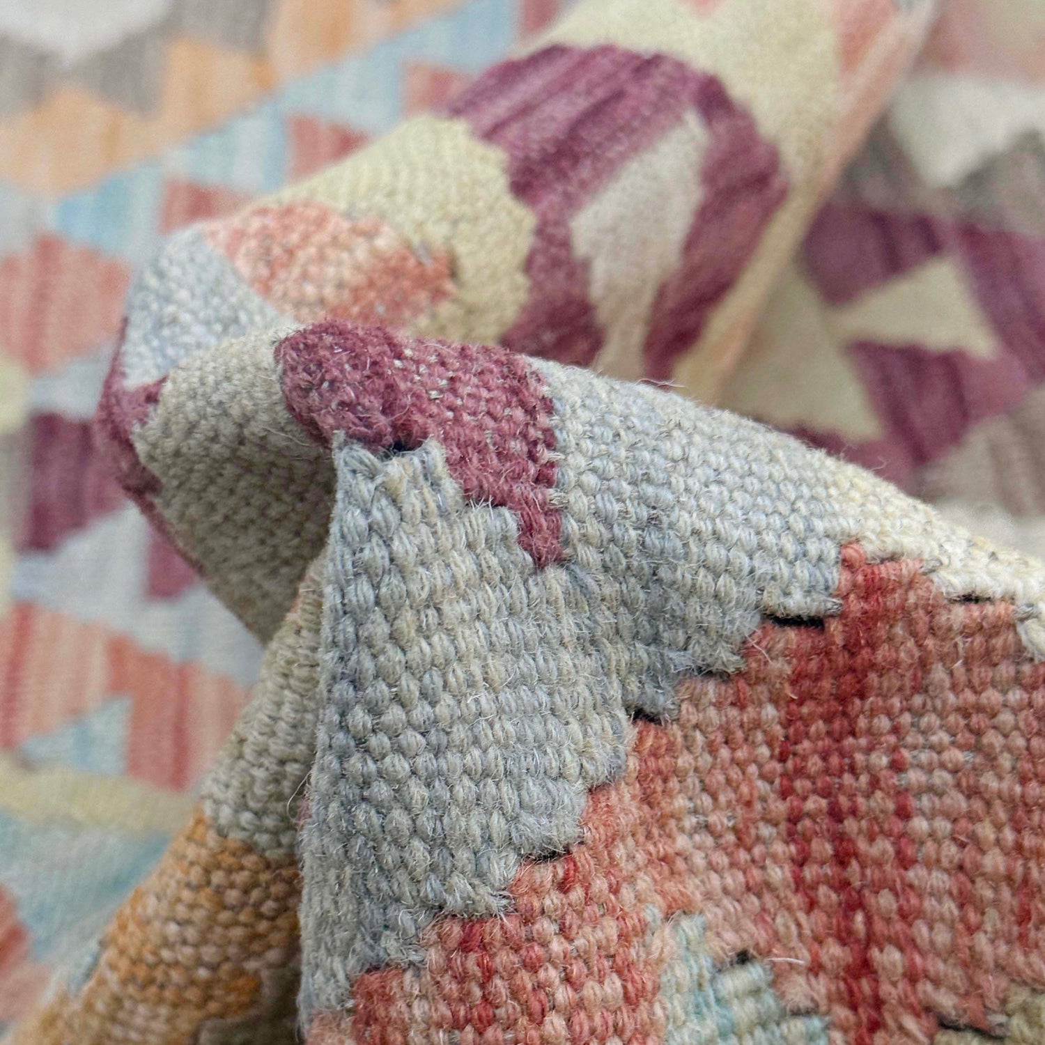 Hand Woven Wool Kelim 4' 7" x 6' 2" ft / 140 x 189 cm - No. R38813