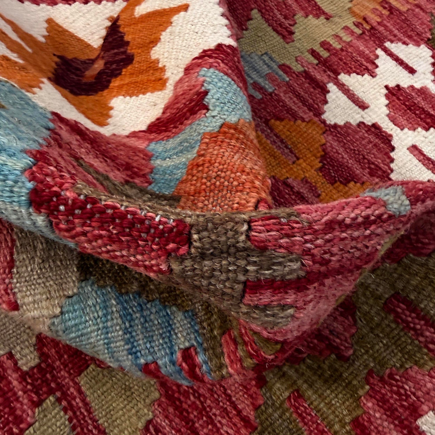Hand Woven Wool Kelim 2' 9" x 5' 4" ft / 83 x 162 cm - No. R38816