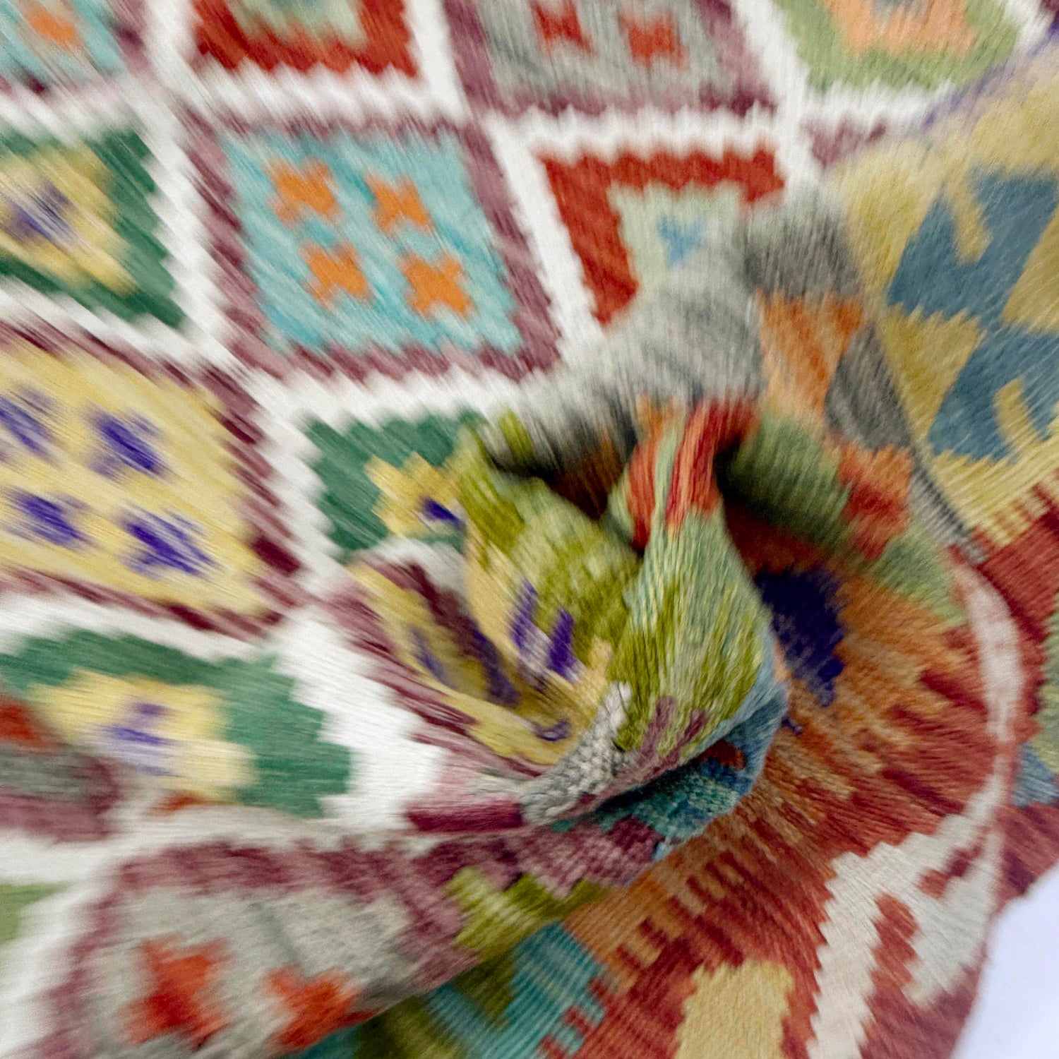 Hand Knotted Flatweave Kilim 5' 1" x 6' 4" ft / 155 x 194 cm - No. R38947