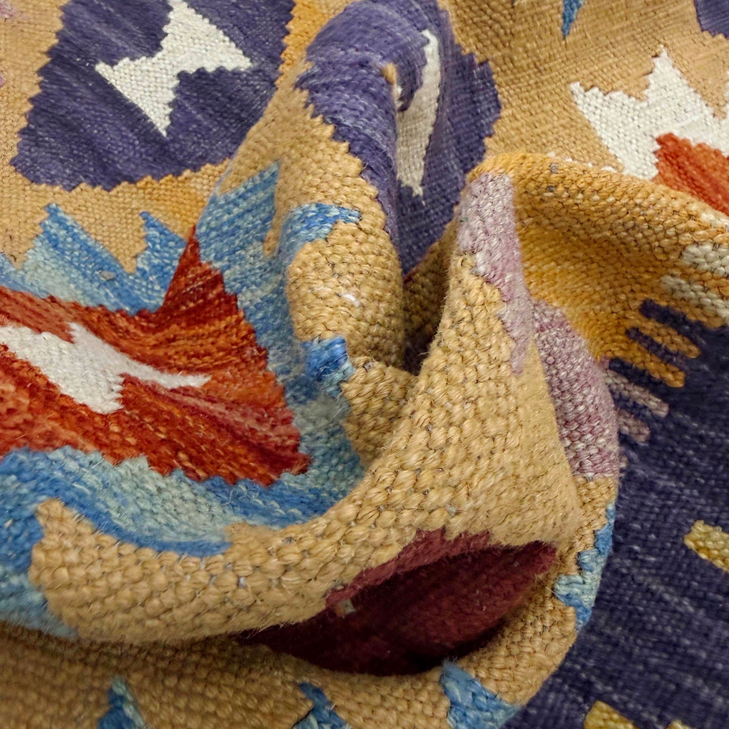 Handmade Turkish Design Wool Kilim 2' 10" x 4' 2" ft / 86 x 126 cm - No. R38987