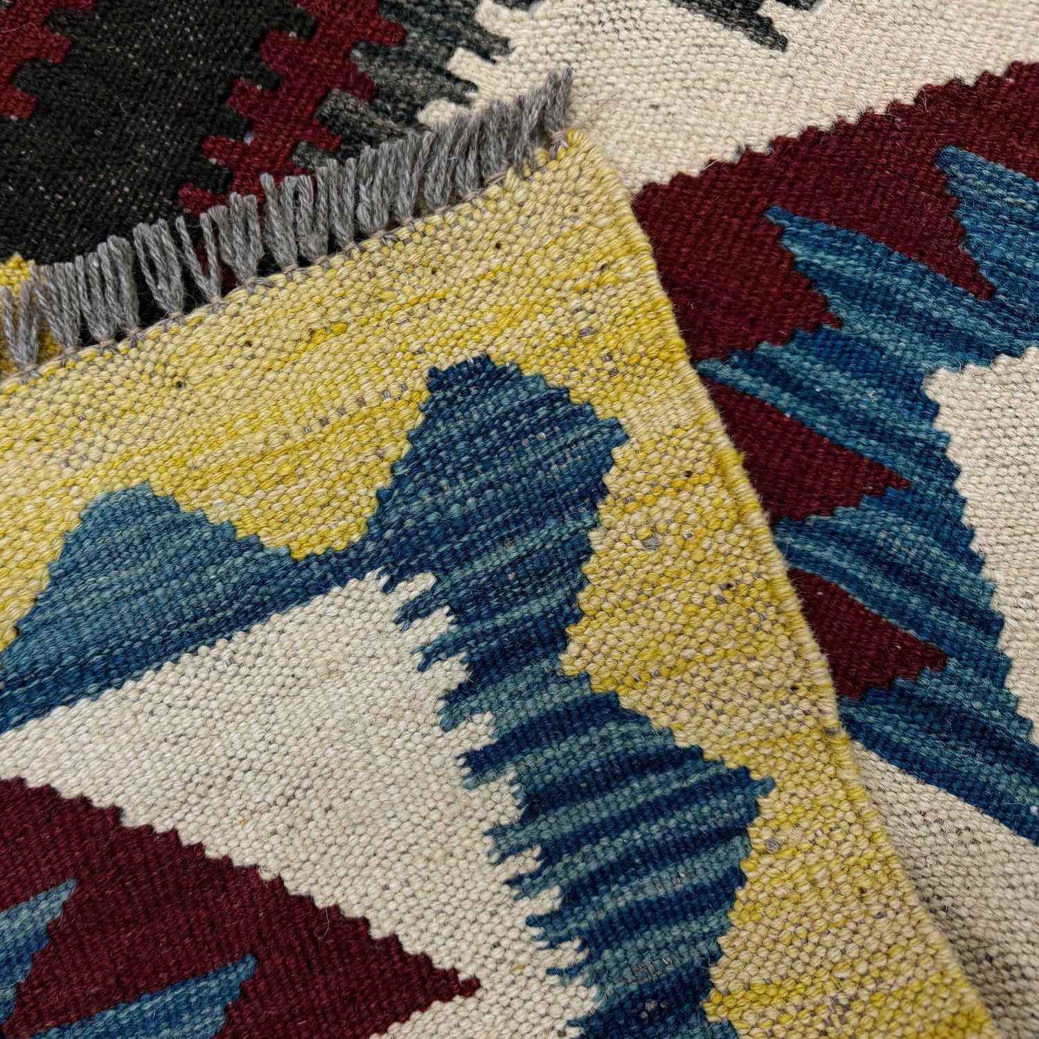 Handmade Afghan Vegetable Kilim 2' 9" x 4' 1" ft / 83 x 125 cm - No. R39016