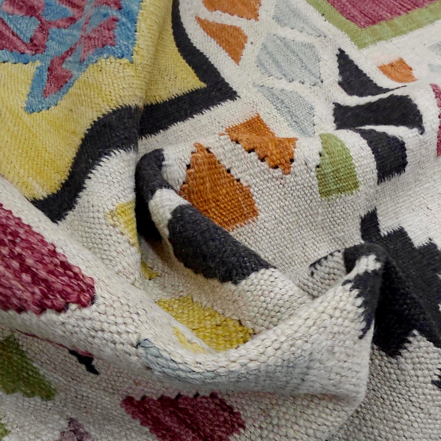 Hand Made Afghan Kilim 5' 7" x 7' 9" ft / 170 x 236 cm - No. R39066