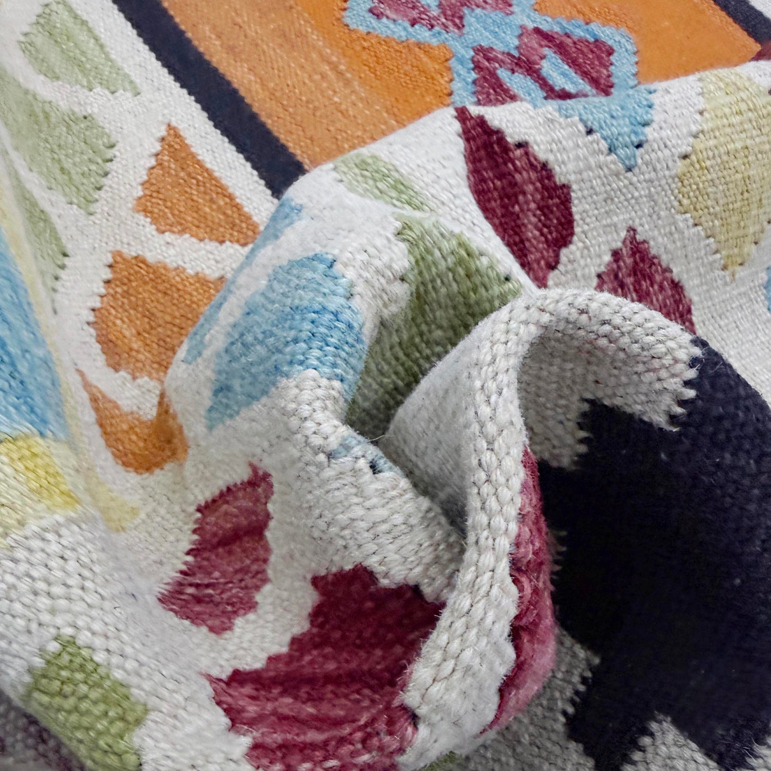 Multi Color ful Flat-Weave Wool Kilim 5' 4" x 7' 10" ft / 162 x 240 cm - No. R39068