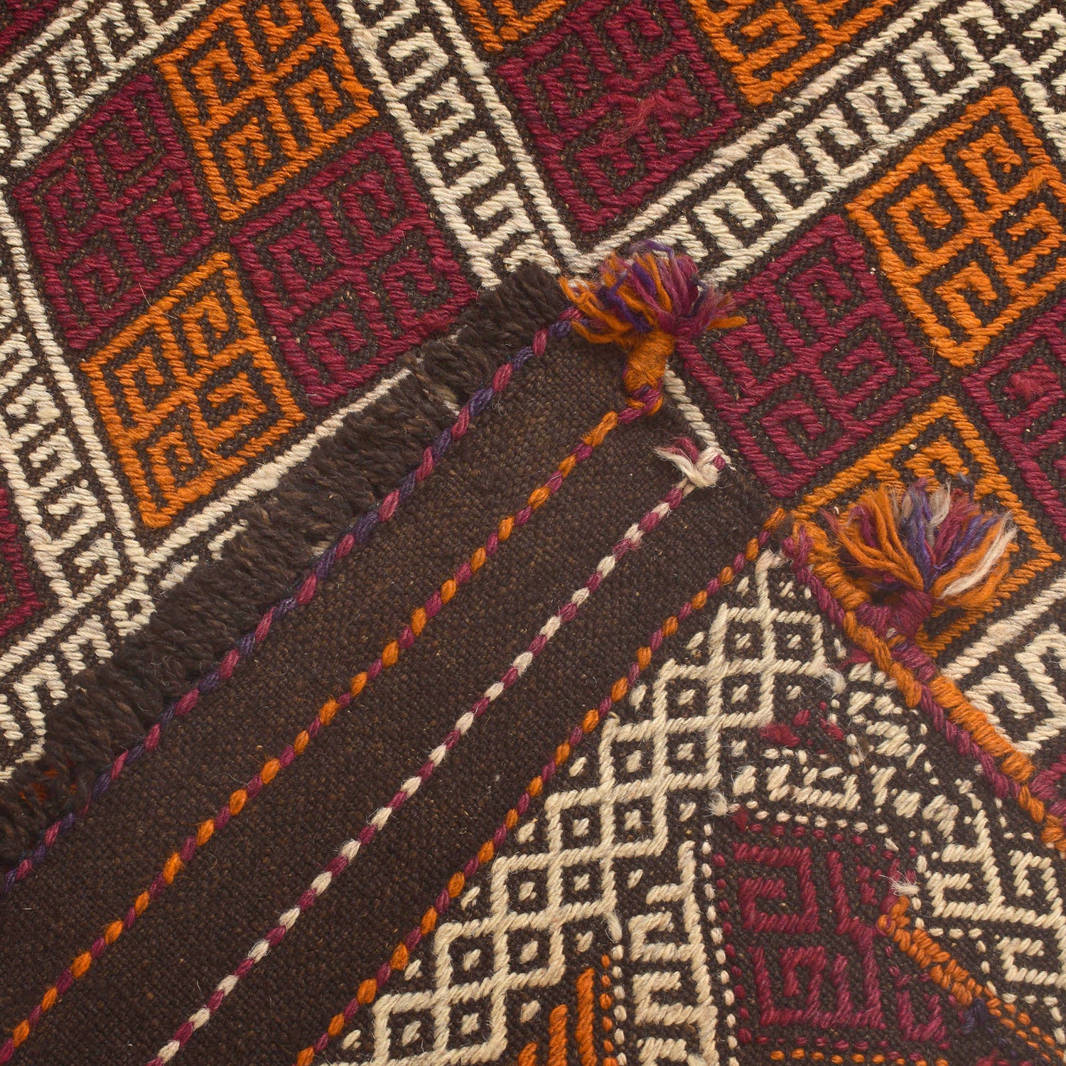 Hand Knotted Suzuni Kelim Runner 2' 4" x 8' 9" ft / 71 x 266 cm - No. W17145