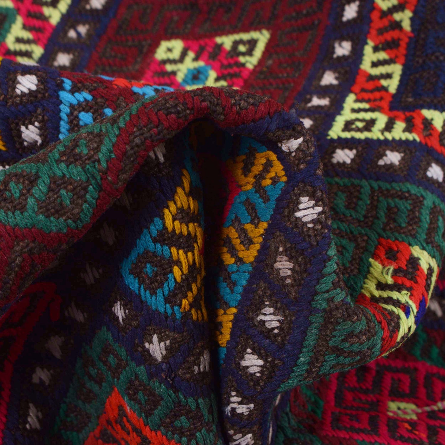 Hand Knotted Suzuni Kelim Runner 2' 1" x 7' 4" ft / 63 x 223 cm - No. W17678