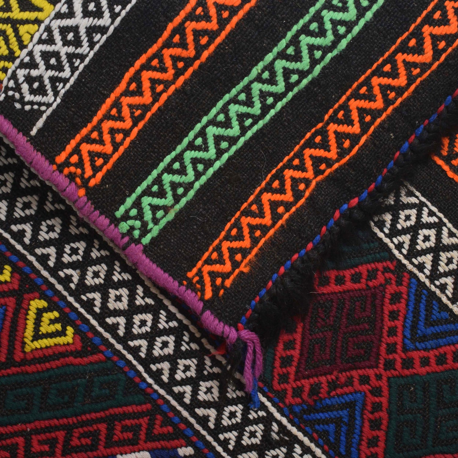 Handmade Flatweave Kilim Runner 2' 4" x 8' 2" ft / 71 x 249 cm - No. W17680