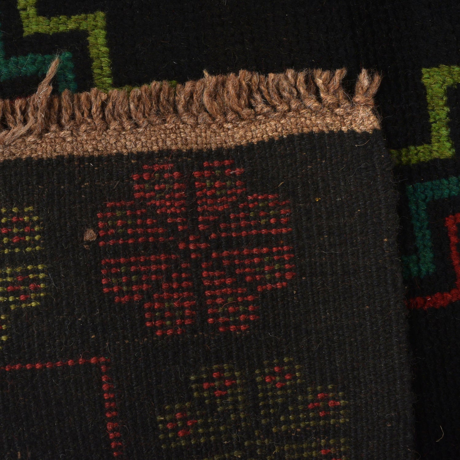 Black Color Baluchi Rug 4' 0" x 6' 9" ft / 122 x 206 cm - No. W27277