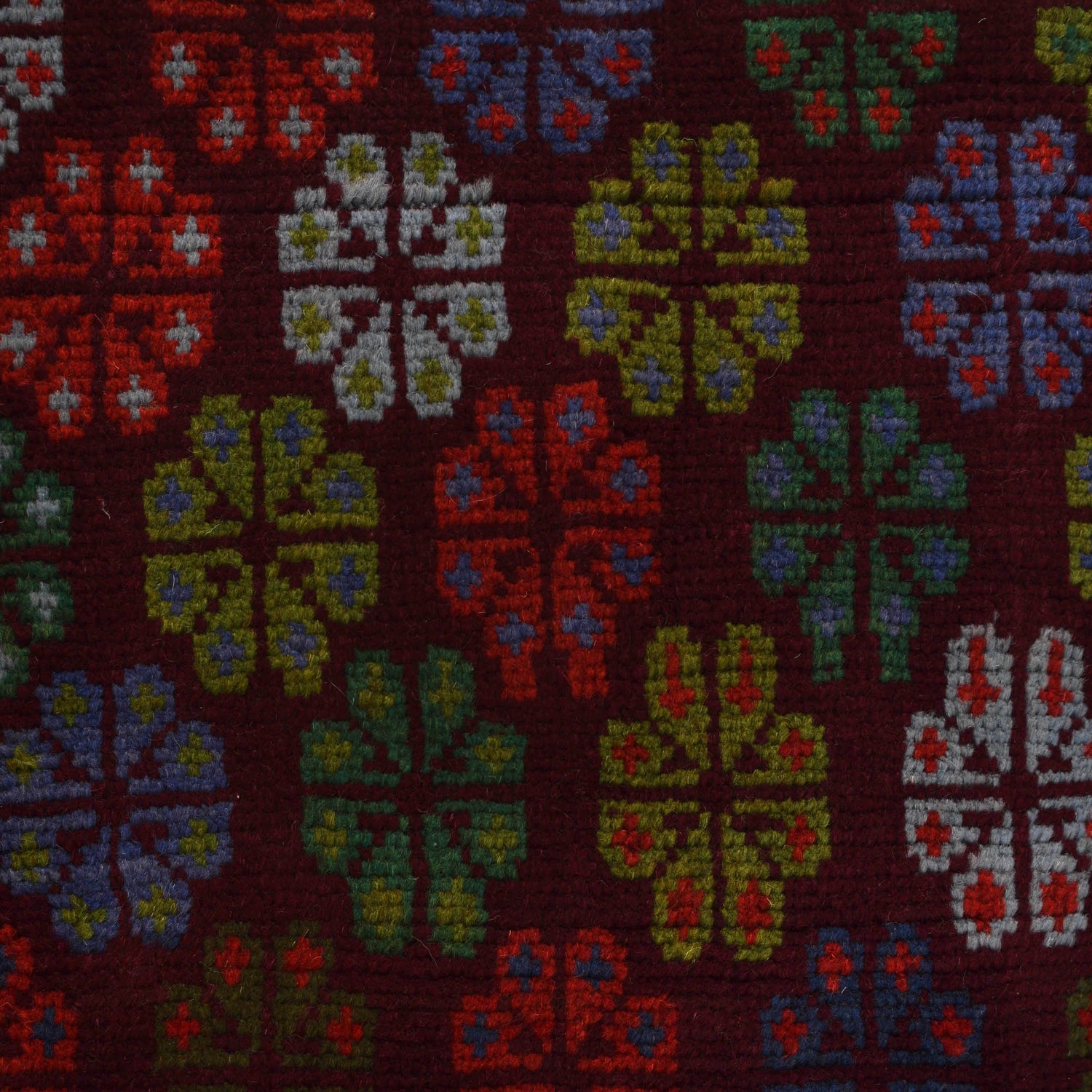 Dark Purple Color Baluchi Rug 4' 0" x 5' 7" ft / 122 x 171 cm - No. W27278