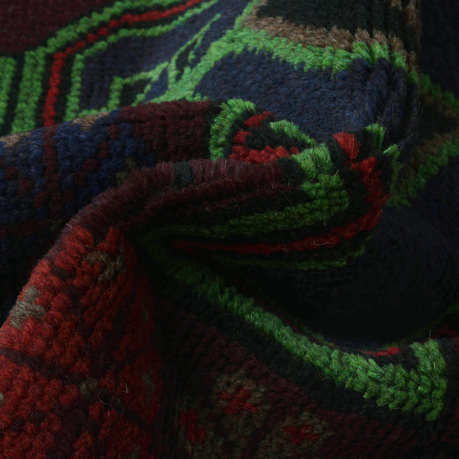 Handmade Balochi Rug 4' 0" x 6' 5" ft / 123 x 195 cm - No. W27283