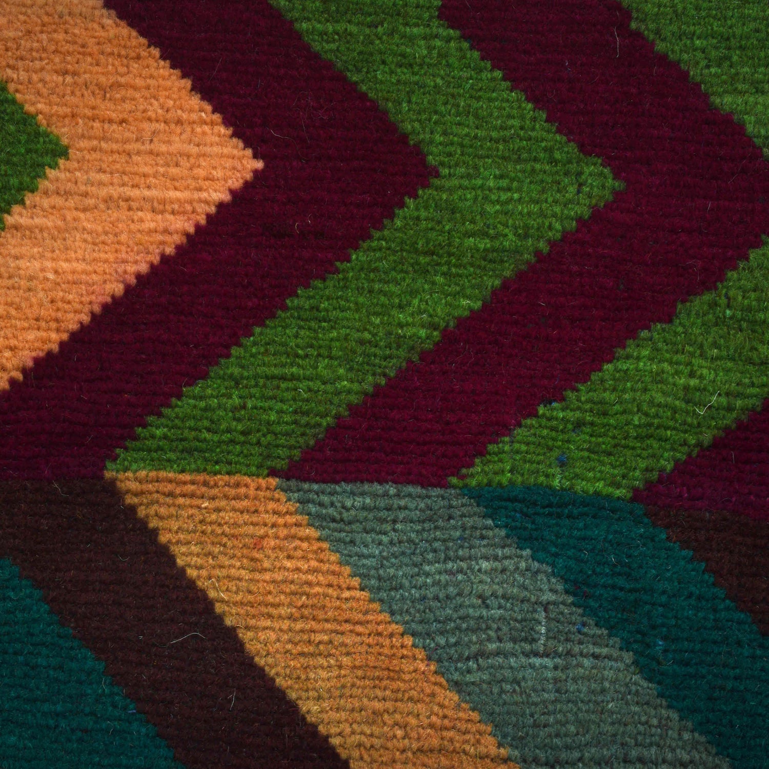 Handmade Balochi Rug 3' 10" x 6' 3" ft / 116 x 191 cm - No. W27304