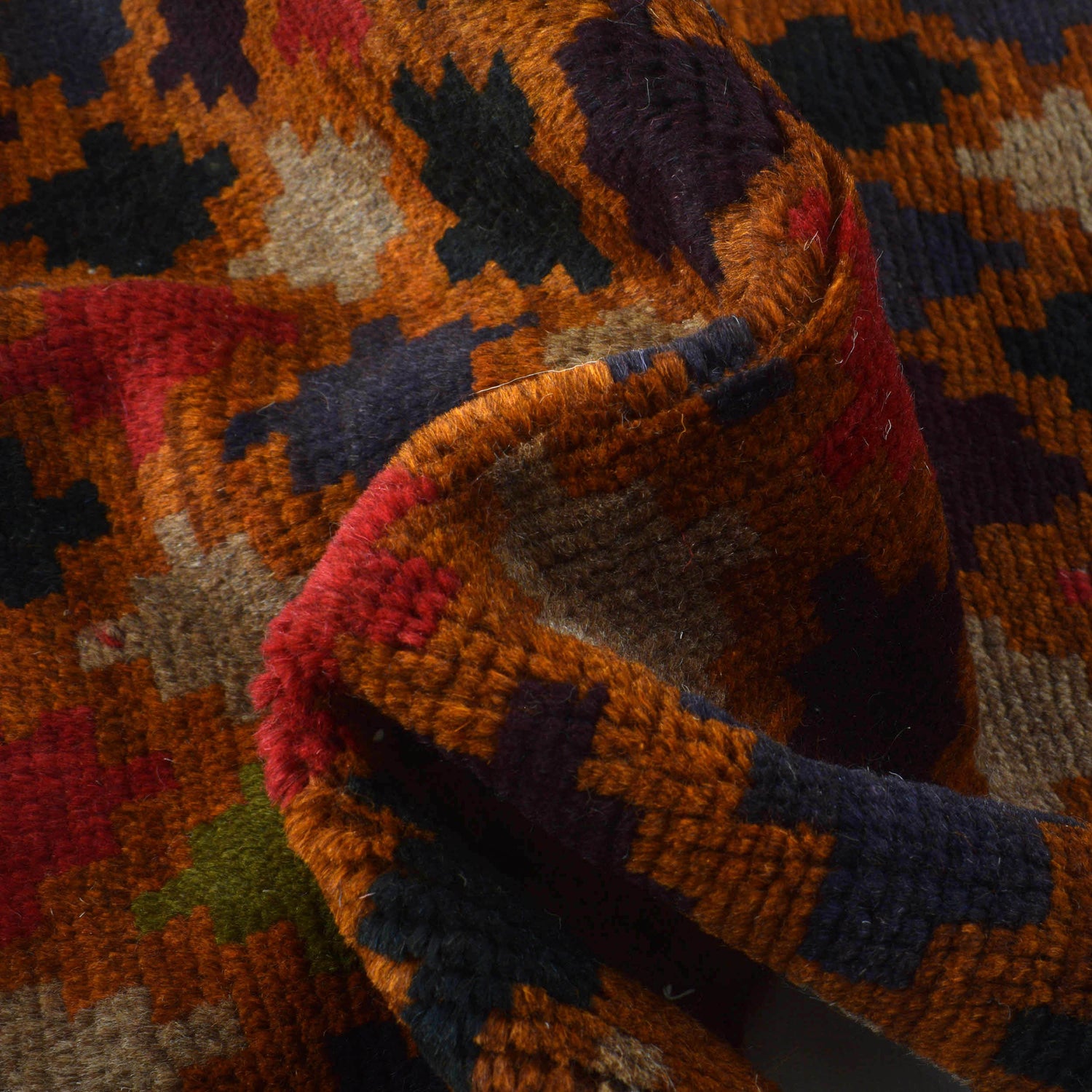 Handmade Balochi Rug 3' 8" x 5' 10" ft / 112 x 179 cm - No. W27308