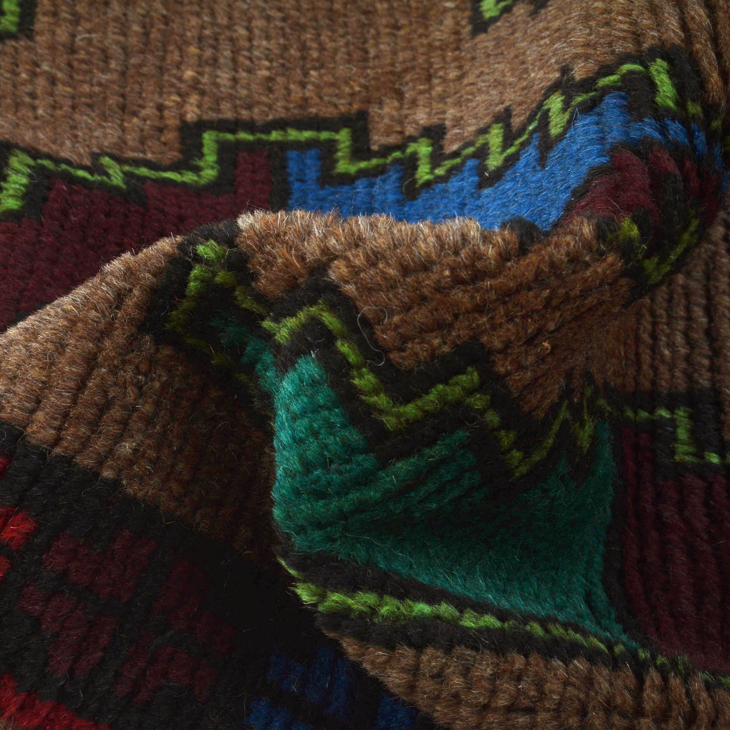 Handmade Balochi Rug 3' 10" x 6' 3" ft / 118 x 190 cm - No. W27310