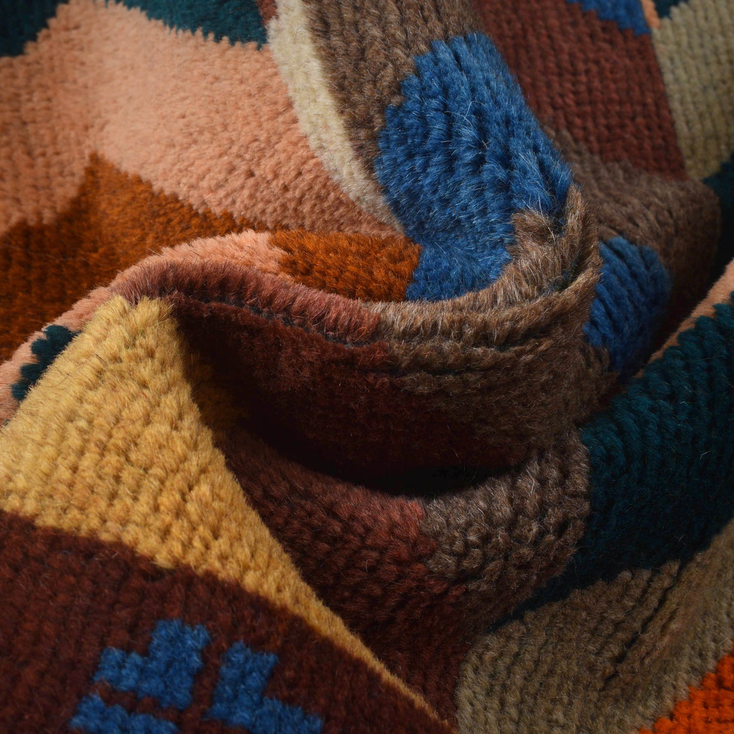 Handmade Balochi Rug 3' 9" x 6' 0" ft / 114 x 183 cm - No. W27314