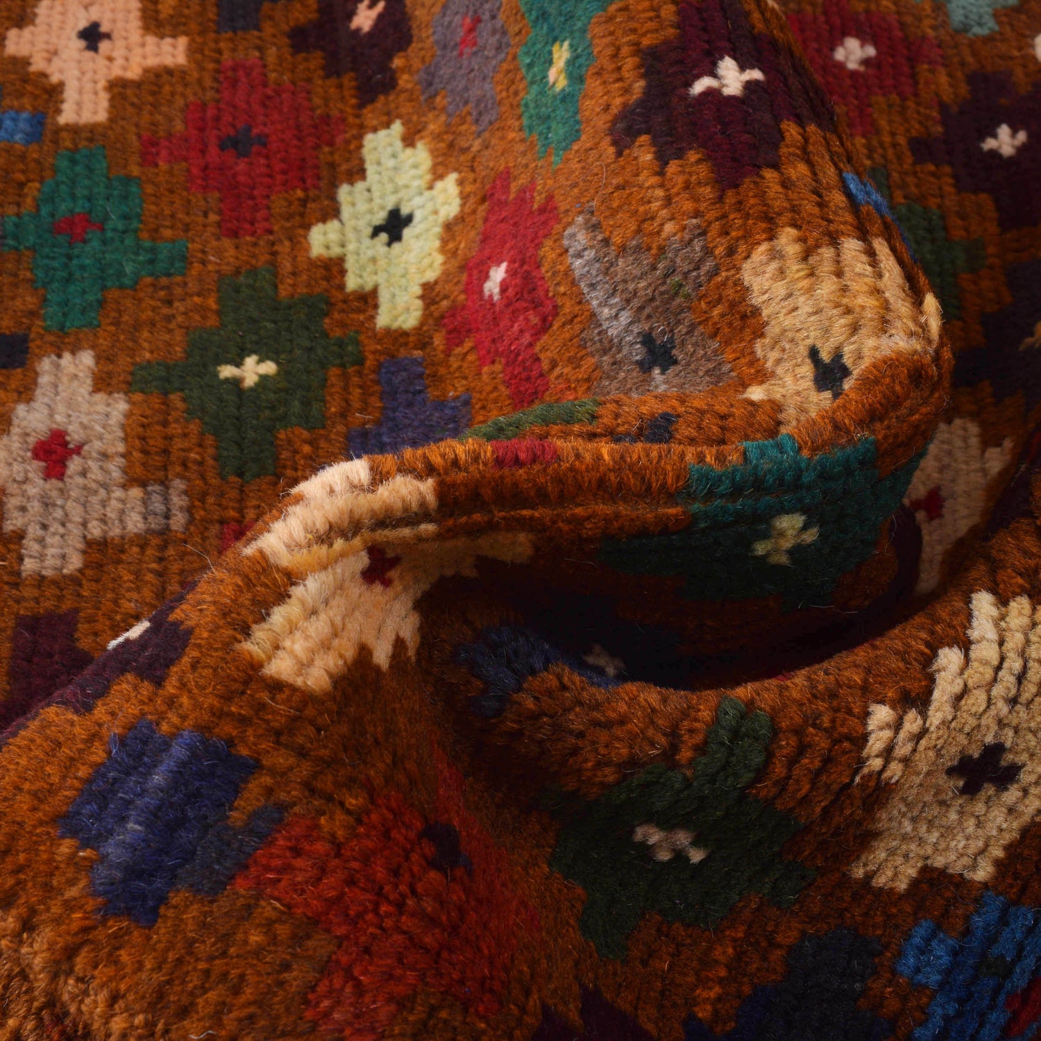 Handmade Balochi Rug 3' 10" x 6' 4" ft / 117 x 193 cm - No. W27323