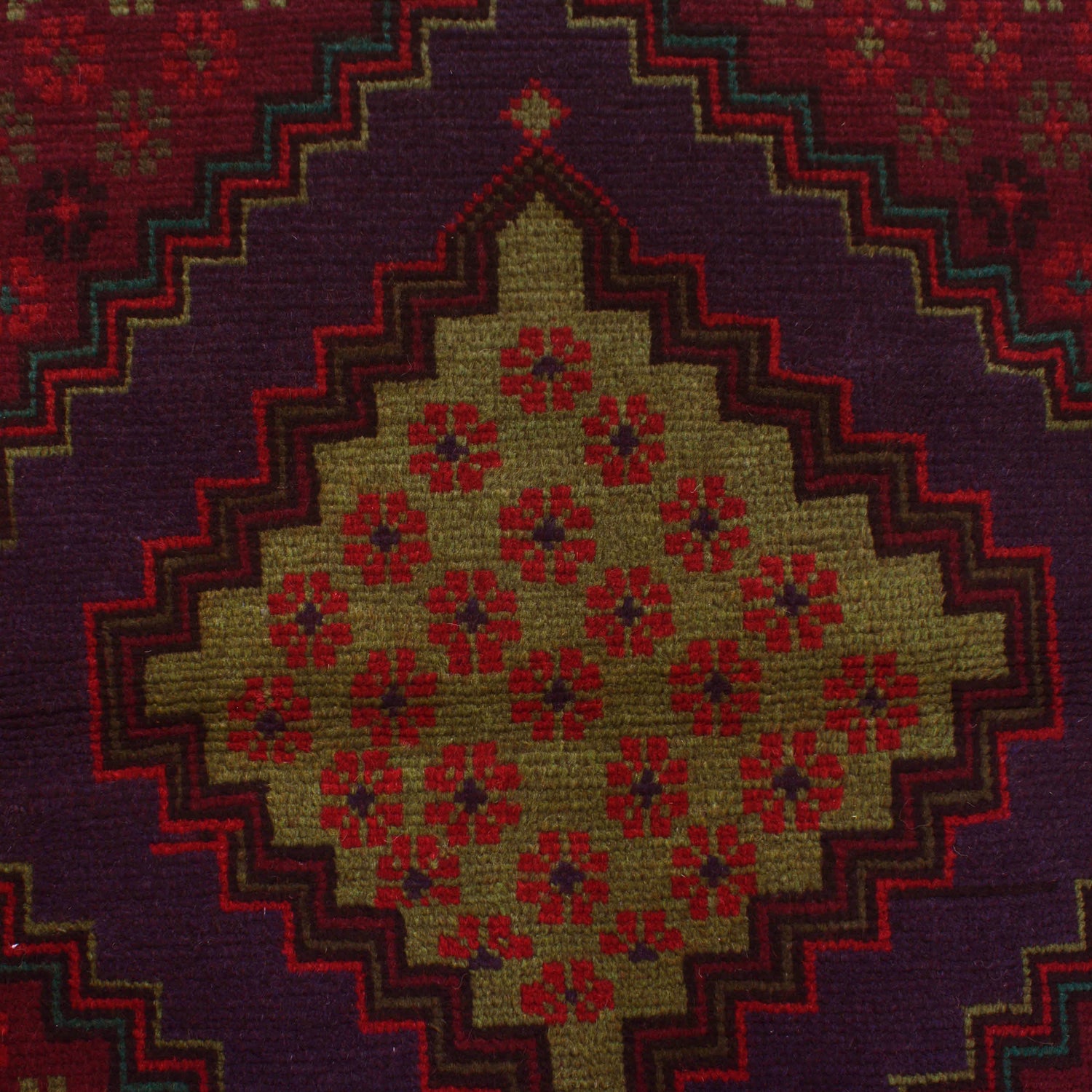 Handmade Balochi Rug 3' 10" x 6' 5" ft / 118 x 195 cm - No. W27324