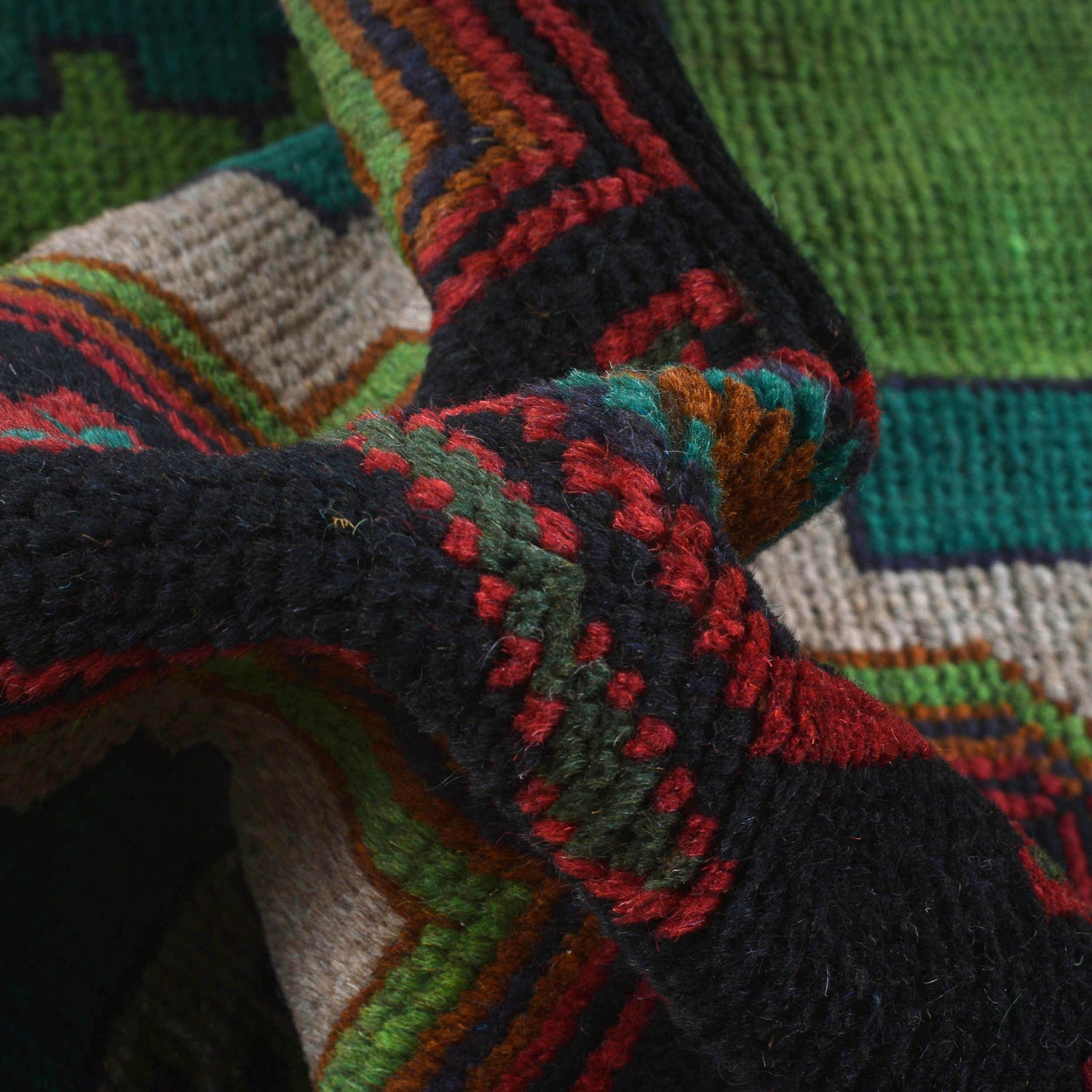 Handmade Balochi Rug 3' 8" x 6' 1" ft / 112 x 186 cm - No. W27364