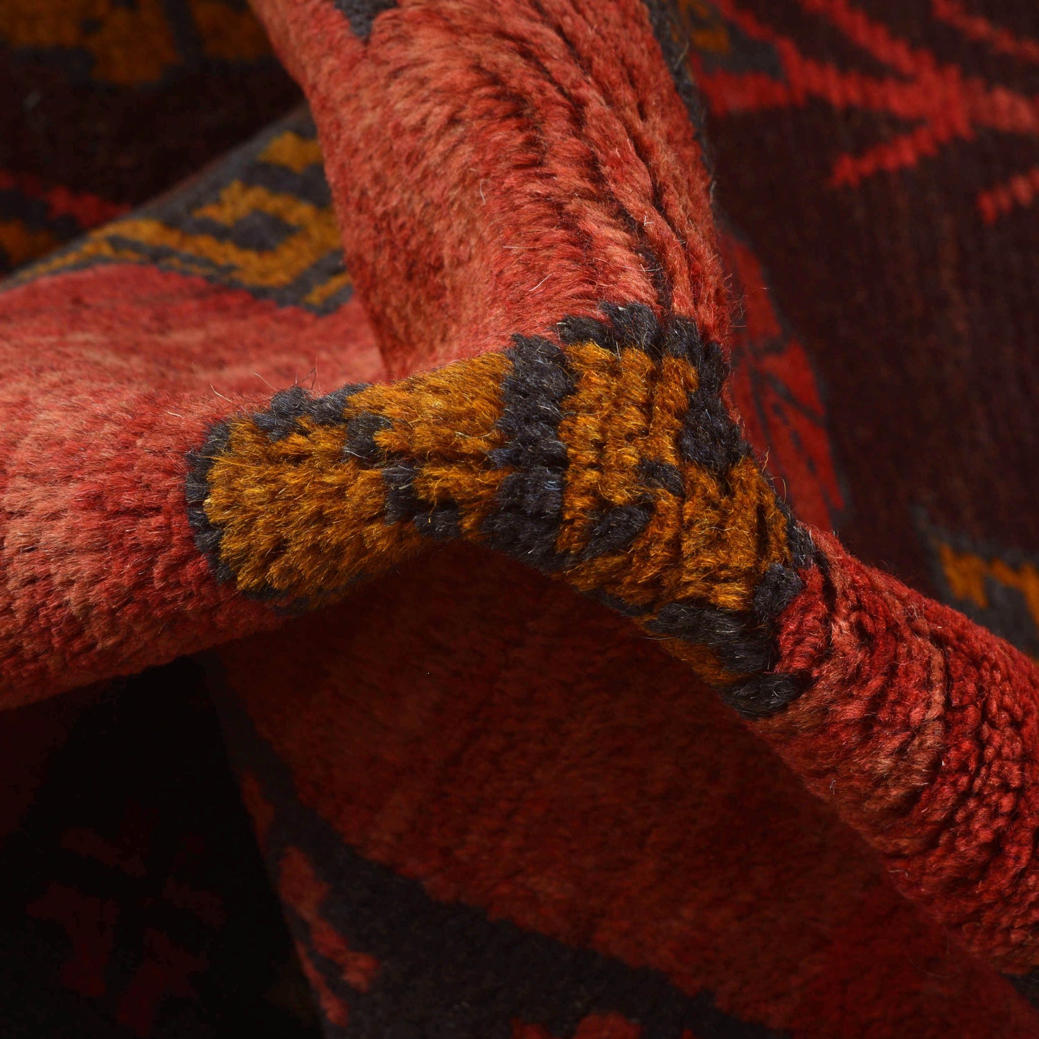 Tribal Baloch Rug 3' 9" x 6' 3" ft / 115 x 191 cm - No. W27420