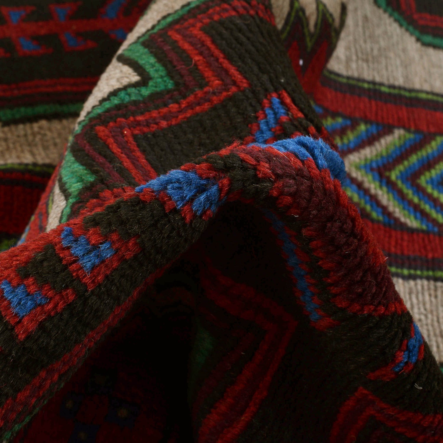 Tribal Baloch Rug 4' 1" x 6' 5" ft / 124 x 195 cm - No. W27427