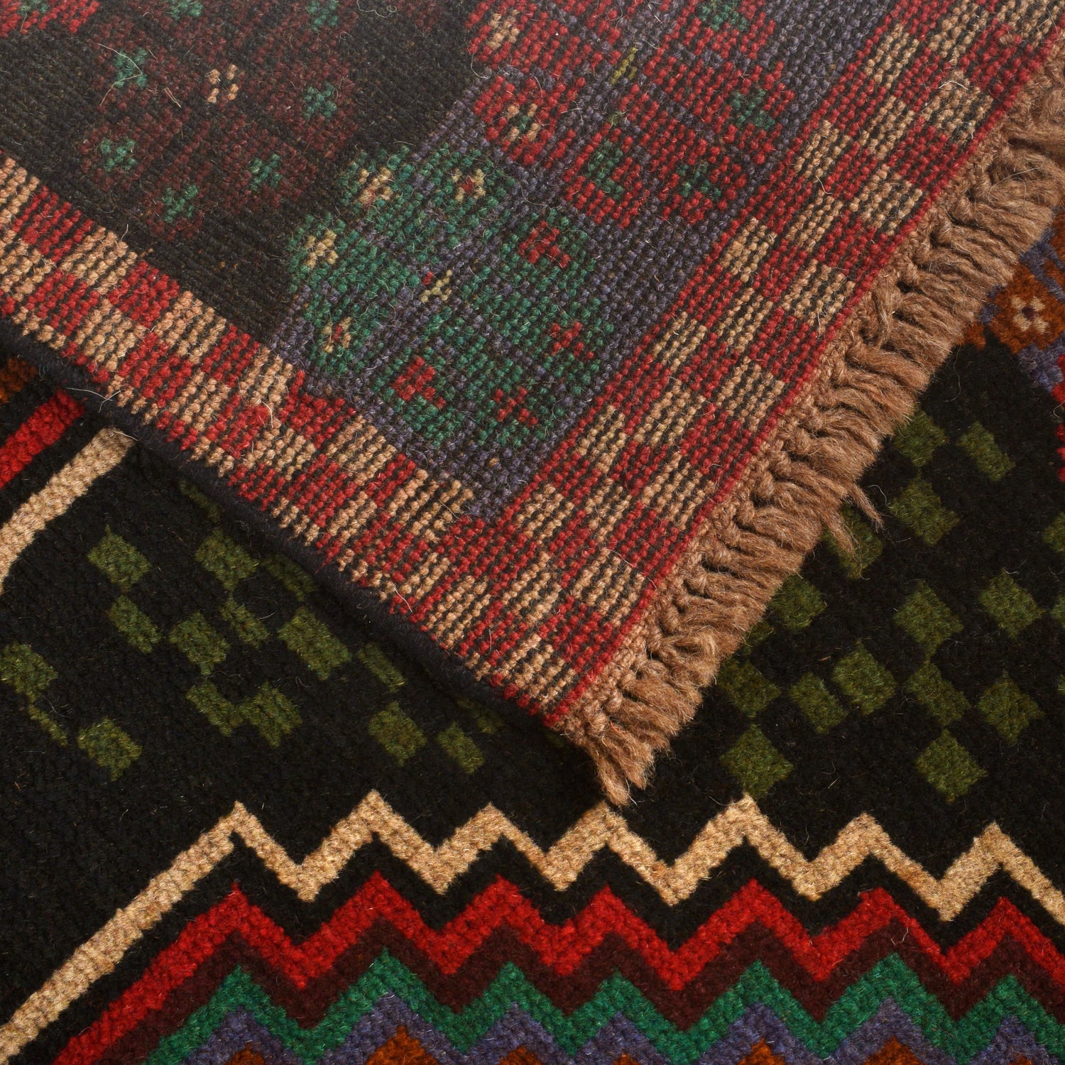 Tribal Baloch Rug 4' 1" x 5' 11" ft / 125 x 180 cm - No. W27442