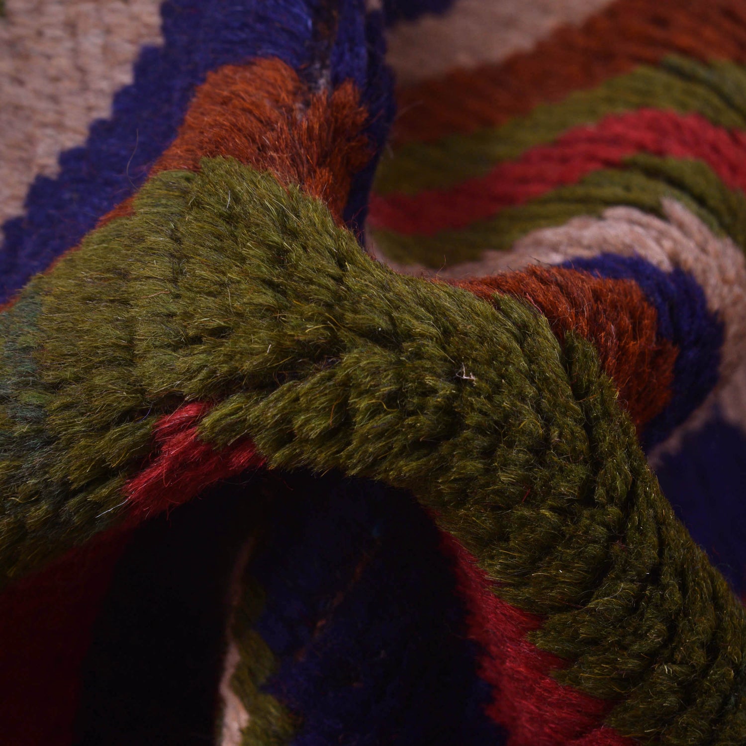 Tribal Baloch Rug 3' 7" x 6' 3" ft / 110 x 191 cm - No. W27447