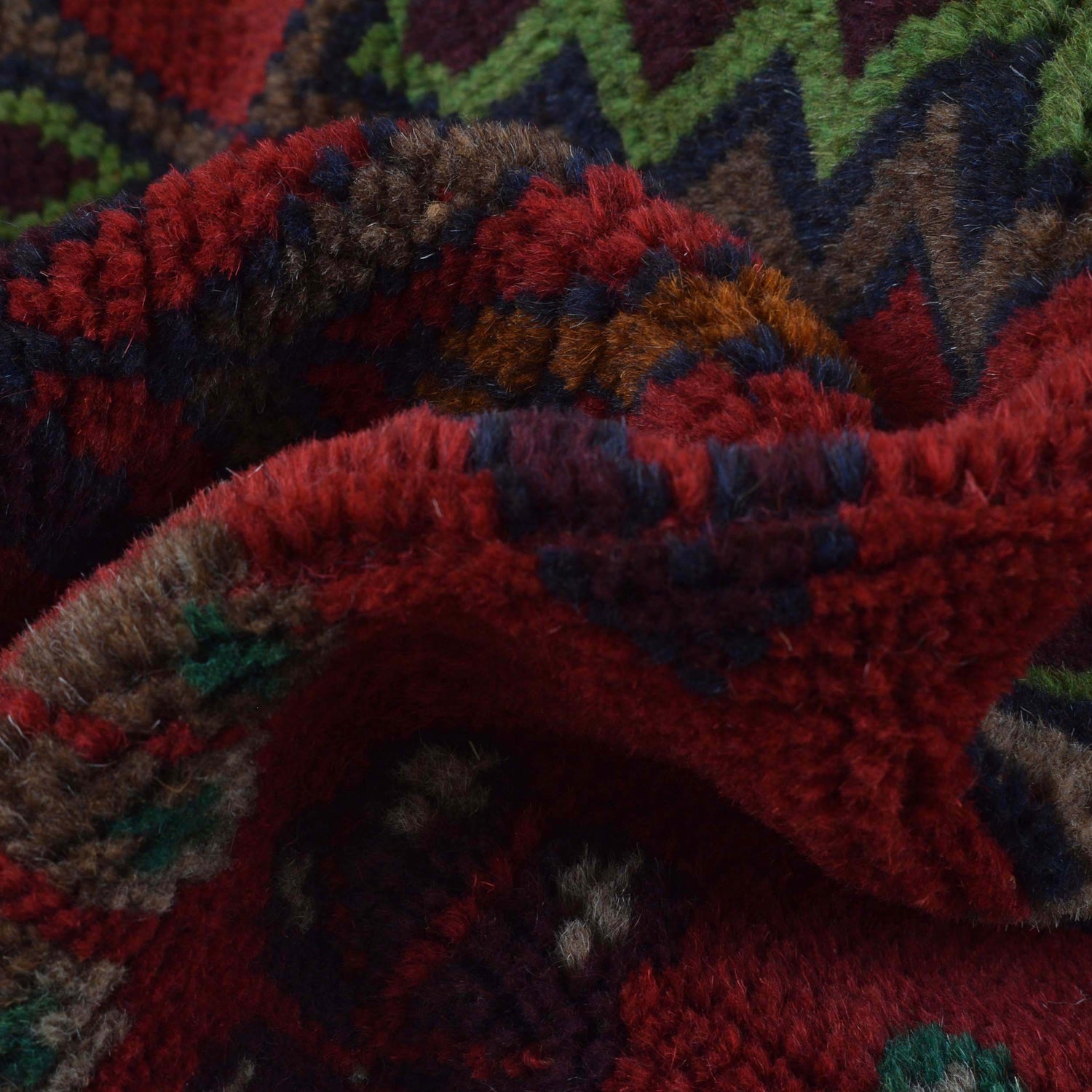 Tribal Baloch Rug 4' 2" x 6' 5" ft / 127 x 195 cm - No. W29015