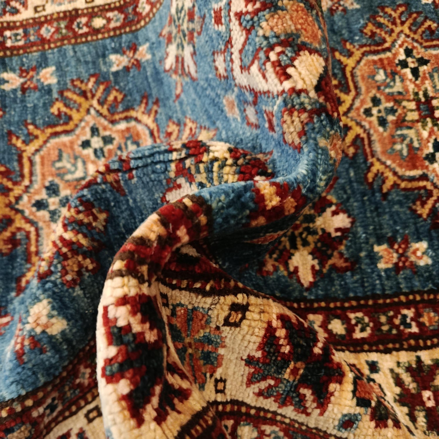 High-Quality Kazak Area Runner Rug 2' 1" x 6' 2" ft / 63 x 188 cm - No. W32073