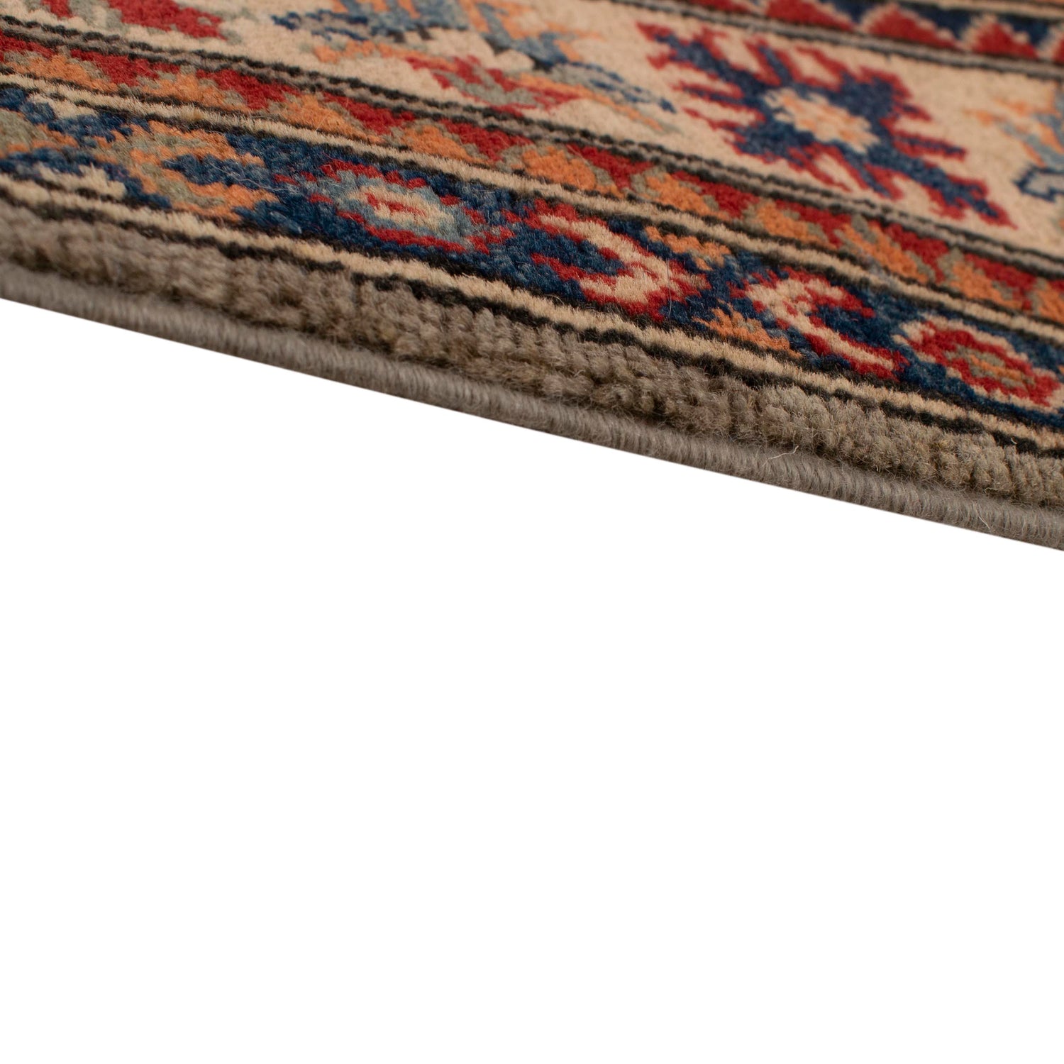 Oriental Kazak Rug 4' 11" x 5' 11" ft / 150 x 180 cm - No. W34033