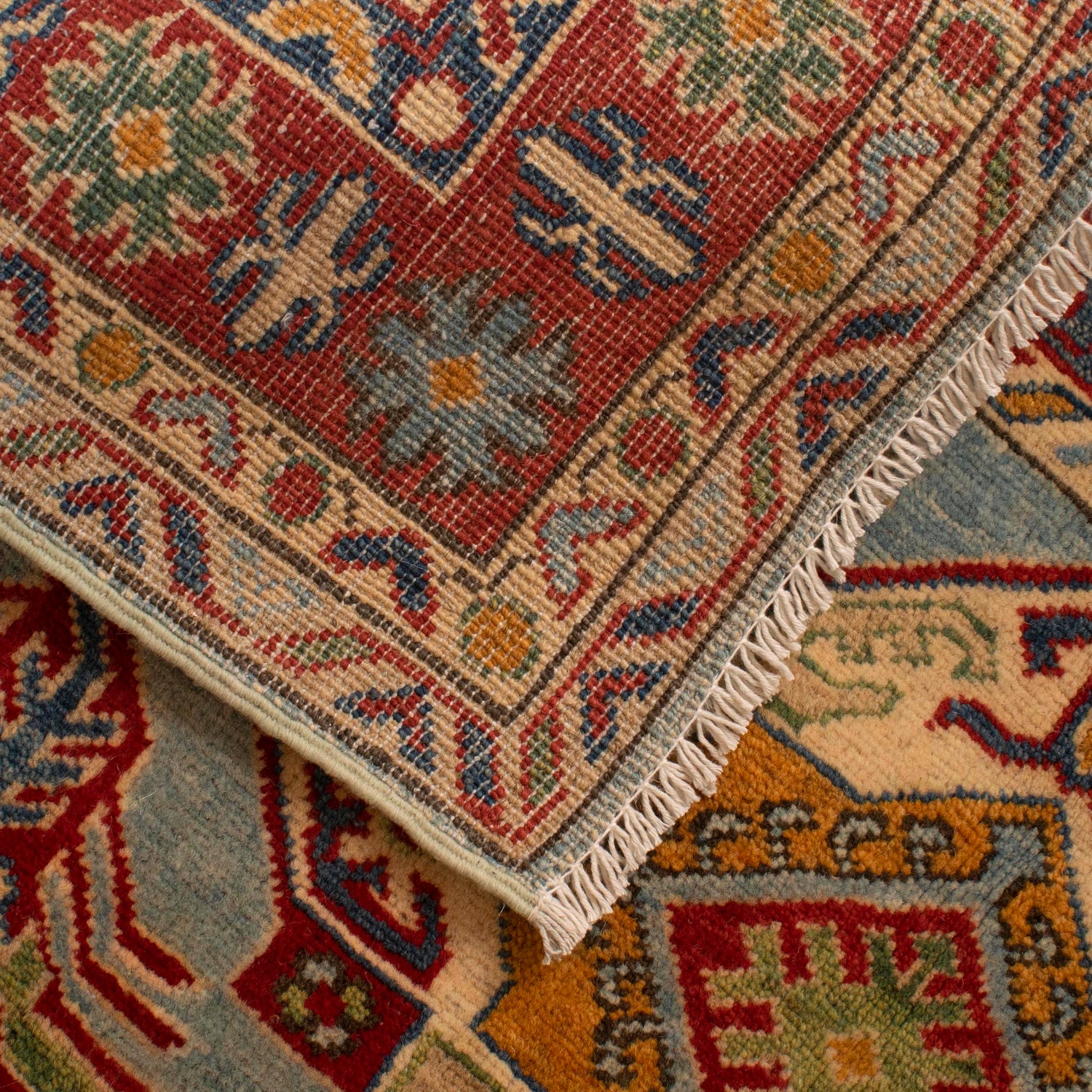 Hand knotted Kazak Carpet 3' 11" x 5' 5" ft / 120 x 166 cm - No. W34068