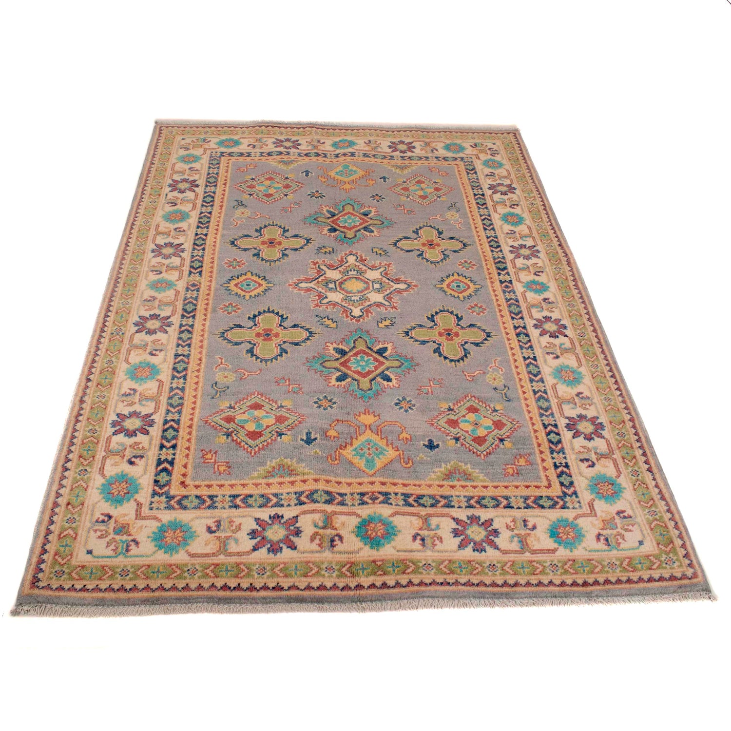 Oriental Kazak Rug 4' 0" x 5' 8" ft / 122 x 173 cm - No. W34070