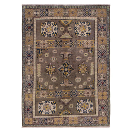 Handmade Kazak Area Rug 4' 0" x 5' 7" ft / 123 x 171 cm - No. W34124