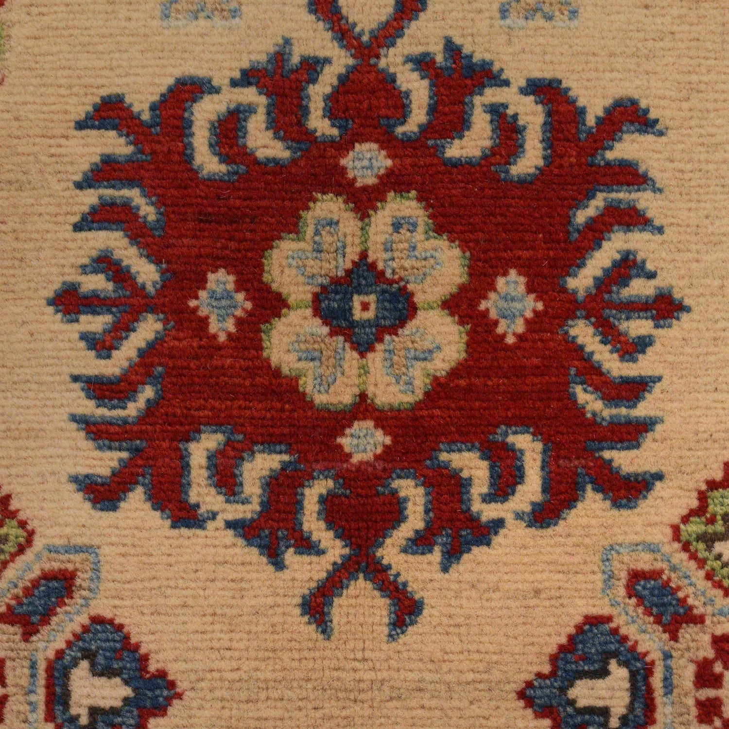 Hand knotted Kazak Rugs 4' 10" x 6' 4" ft / 147 x 194 cm - No. W34125
