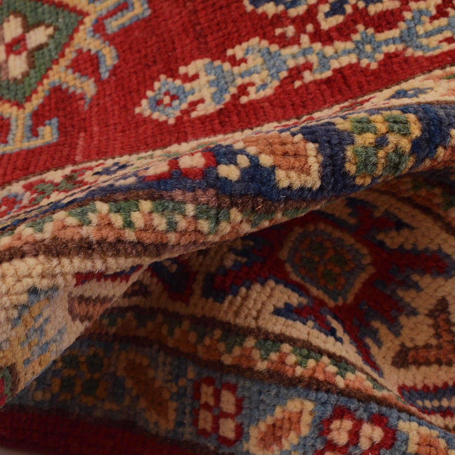 Hand Knotted Kazak Oriental Rug 3' 3" x 5' 2" ft / 99 x 158 cm - No. W34130