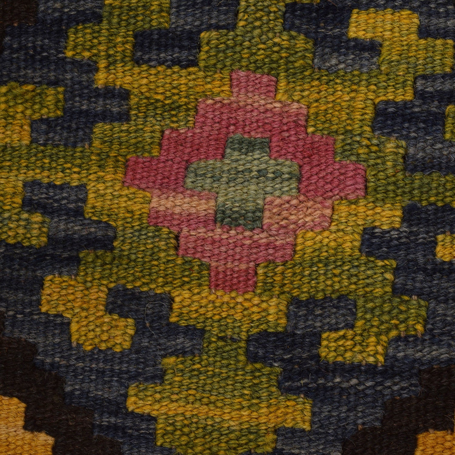 Hand Woven Wool Kelim 5' 0" x 6' 3" ft / 152 x 191 cm - No. W34755