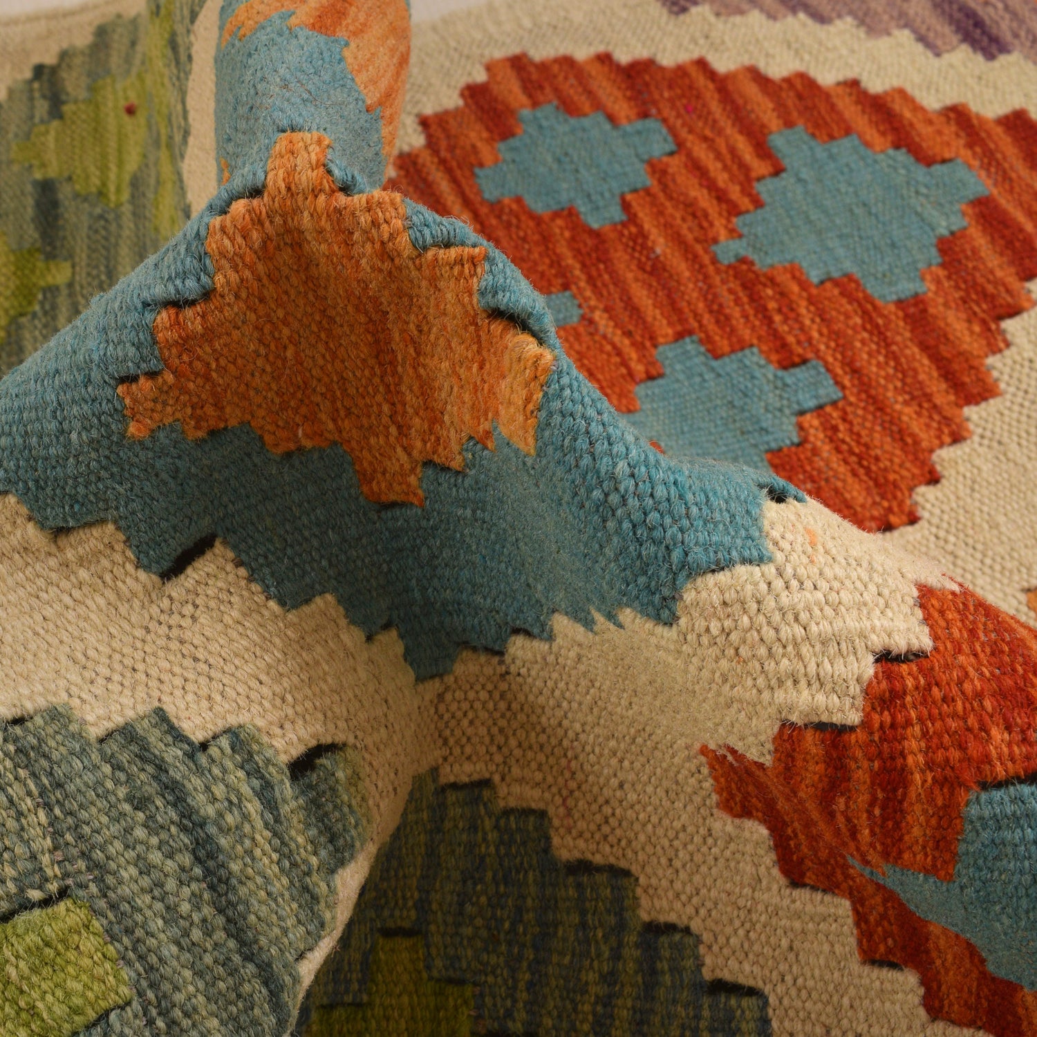 Short Chobi Kilim Runner 2' 1" x 6' 5" ft / 63 x 195 cm - No. W34759