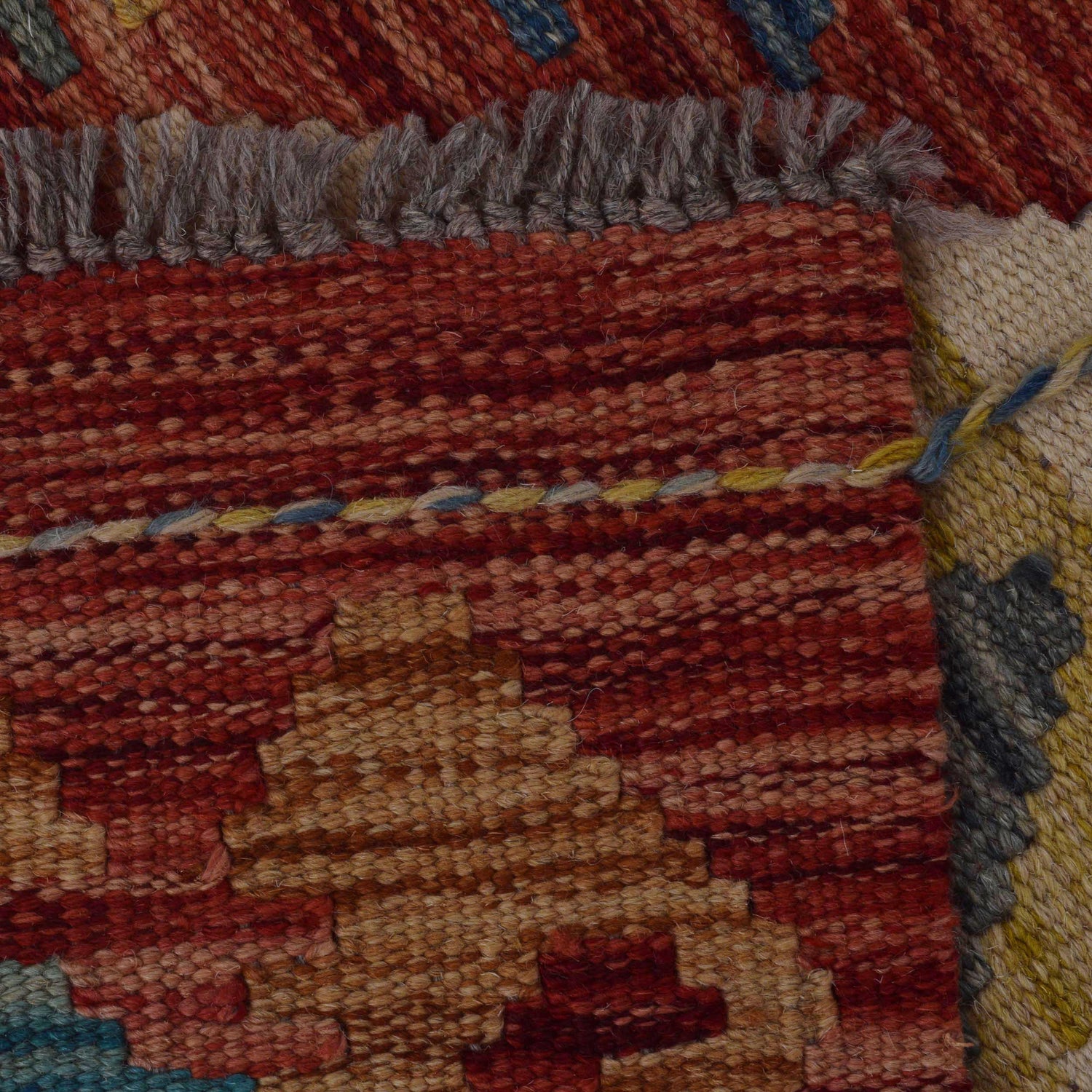 Short Kilim Runner 1' 8" x 5' 0"  ft / 50 x 152 cm - No. W35947