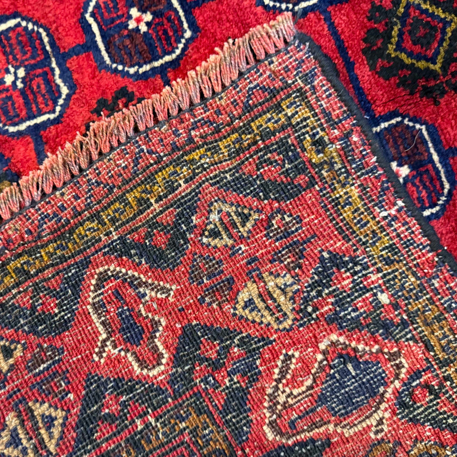Baluch Short Rug 3' 8" x 5' 10" ft / 112 x 178 cm - No. W36551