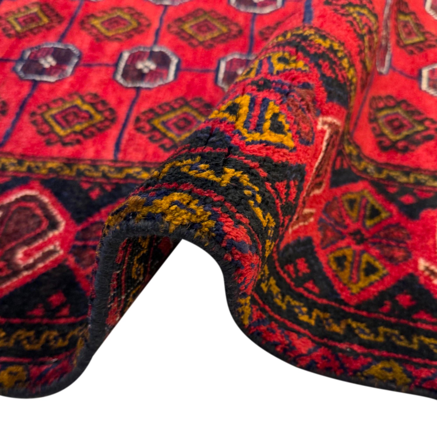 Baluch Short Rug 3' 8" x 5' 10" ft / 112 x 178 cm - No. W36551